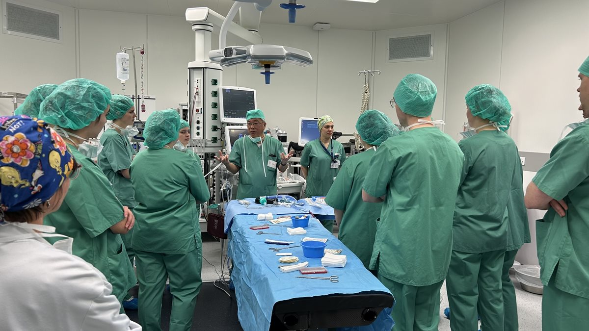 Immersion au bloc opératoire pour des étudiants en soins infirmiers 