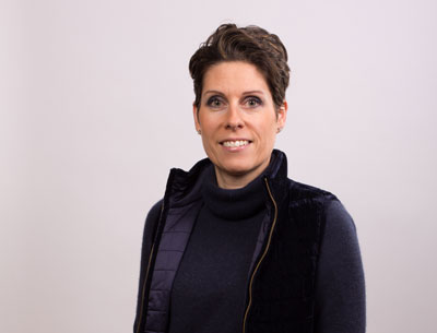 Dr Adrienne HENROTEAUX