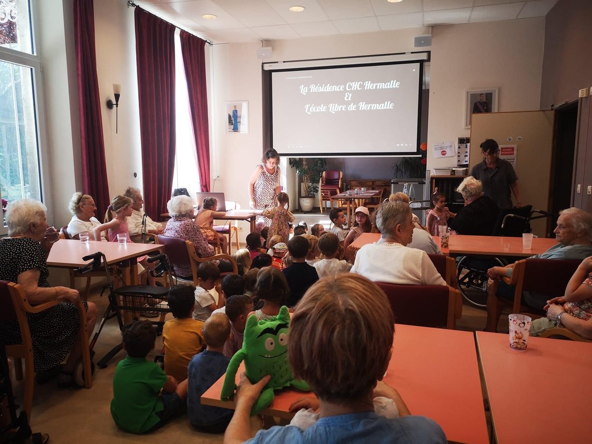 Un spectacle intergénérationnel à Hermalle