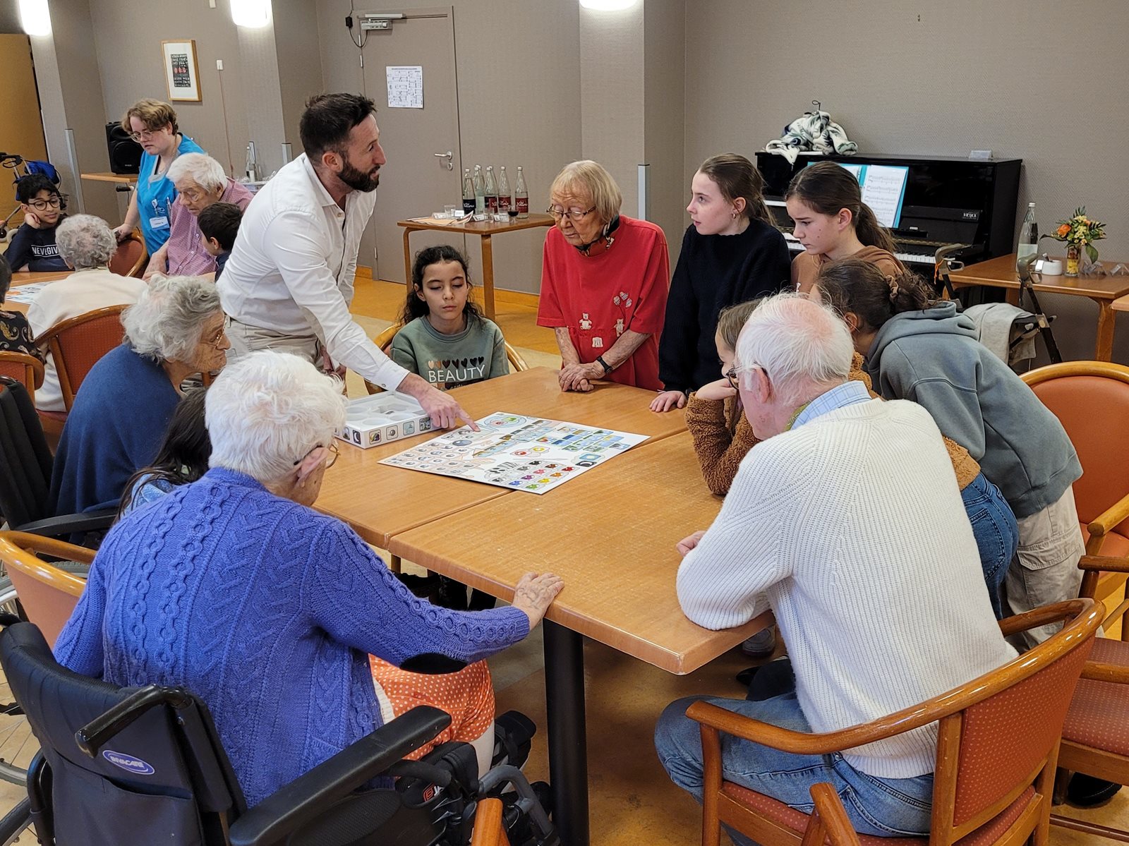Résidence CHC Liège Mativa: un après-midi intergénérationnel autour du jeu de société